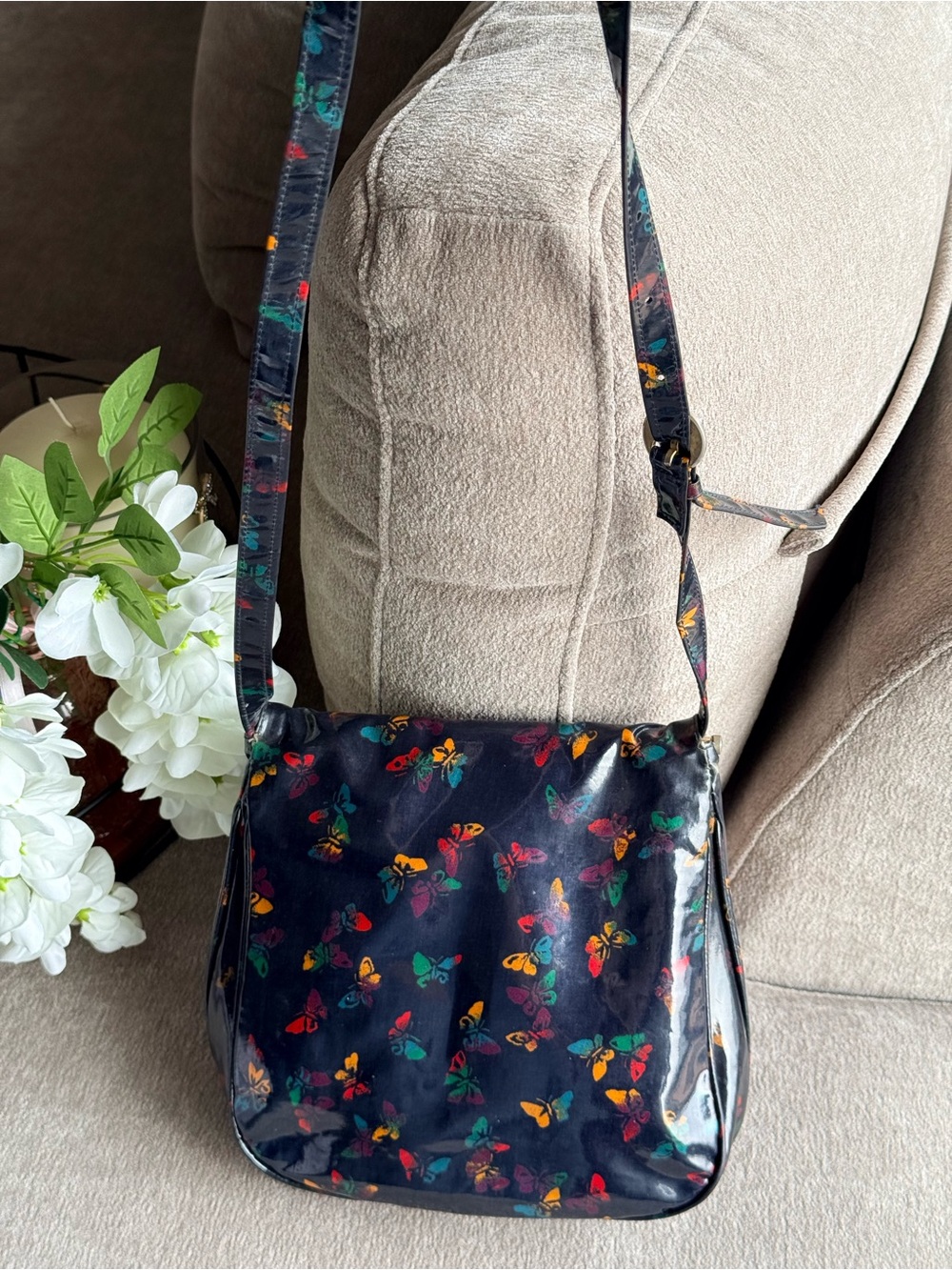Bottega Veneta Butterfly Print Vintage Shoulder Bag with COA - Picture 9 of 11